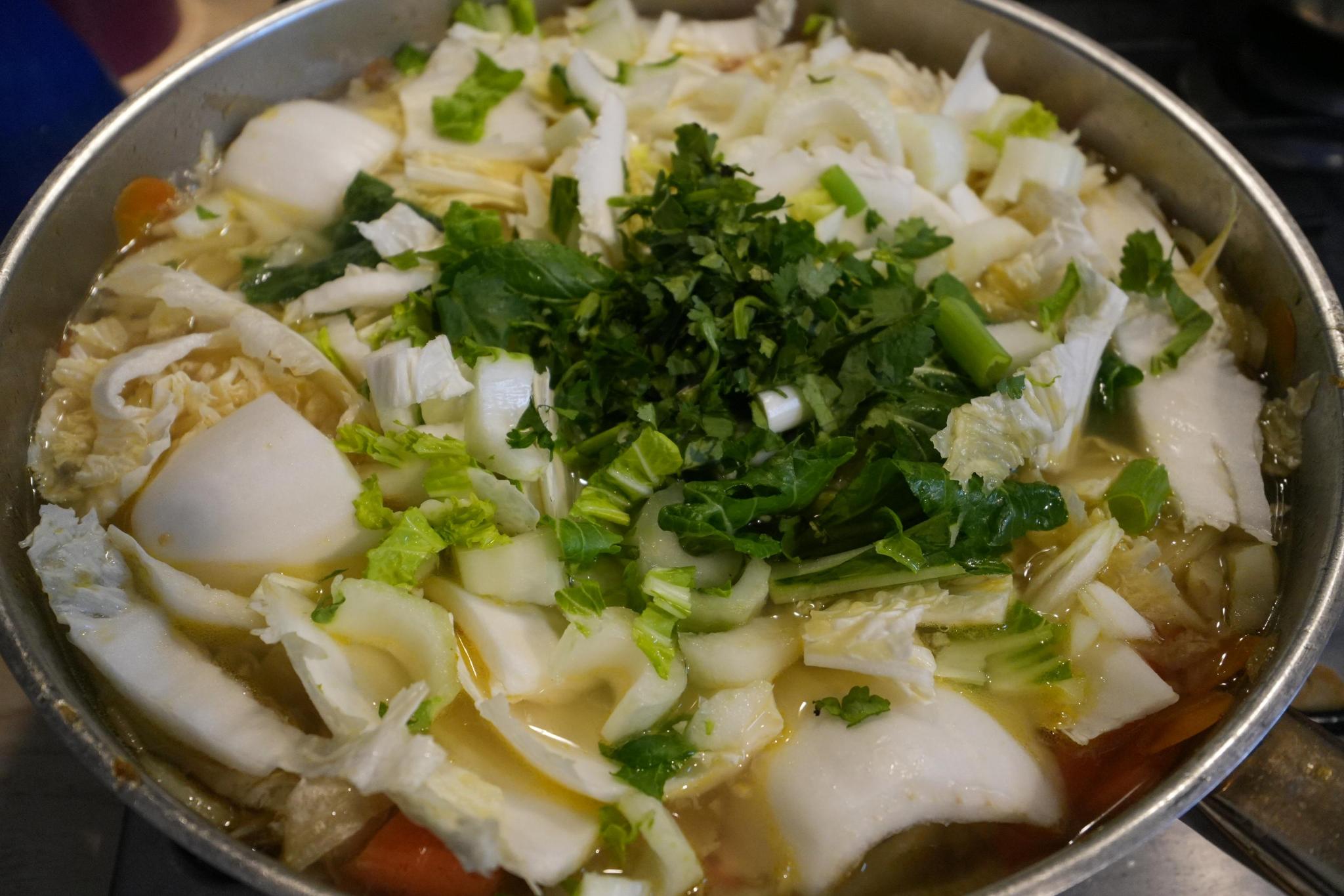 spring onion in the pan